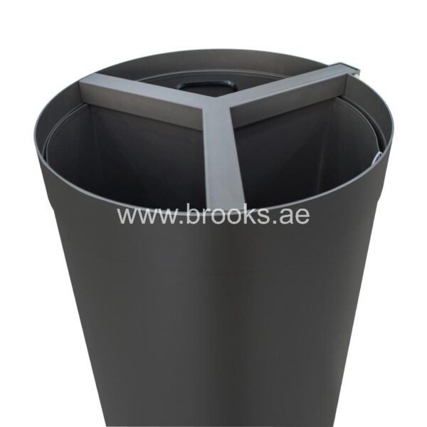 Brooks GS Yamis 3Stream Recycle Bin Black 125Ltr - Image 3